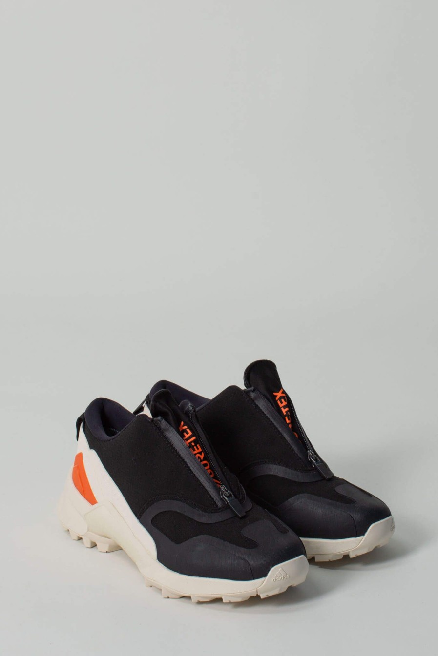 Lage Sneakers | Y-3 Yohji Yamamoto Swift R3 Low Gtx