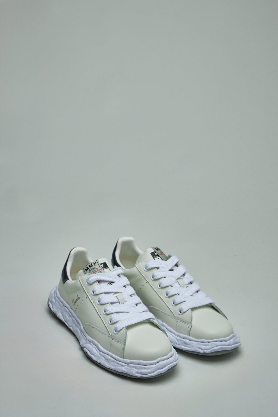 Lage Sneakers | Maison Mihara Yasuhiro Charles Leather Shoe Laced Low-Top Sneaker