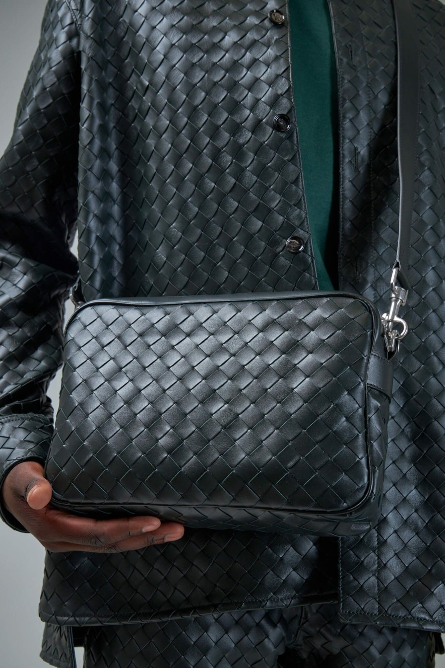 Schoudertassen | Bottega Veneta Medium Intrecciato Camera Bag