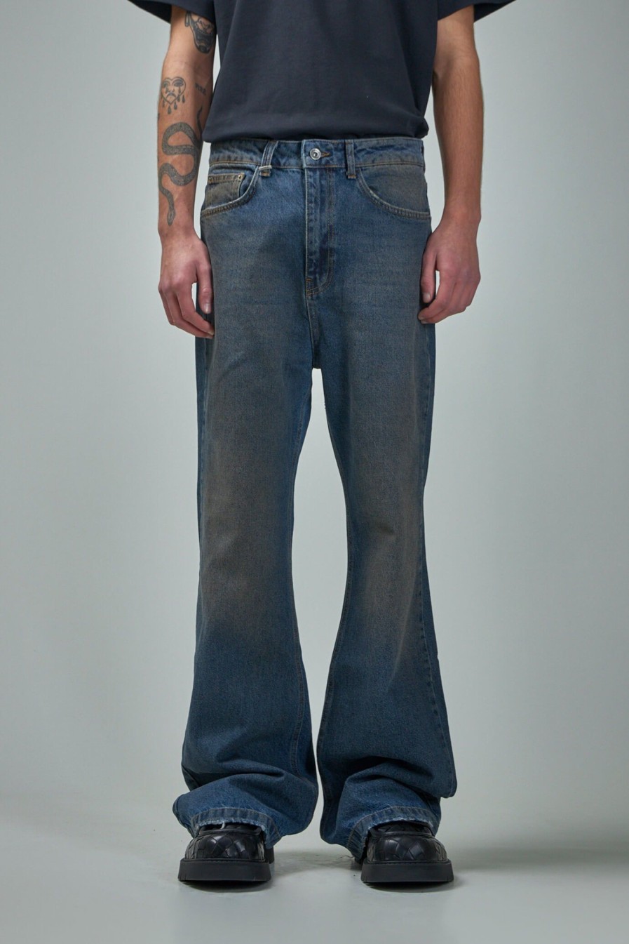 Broeken | FLÂNEUR Metropole Bootcut Flared Jeans