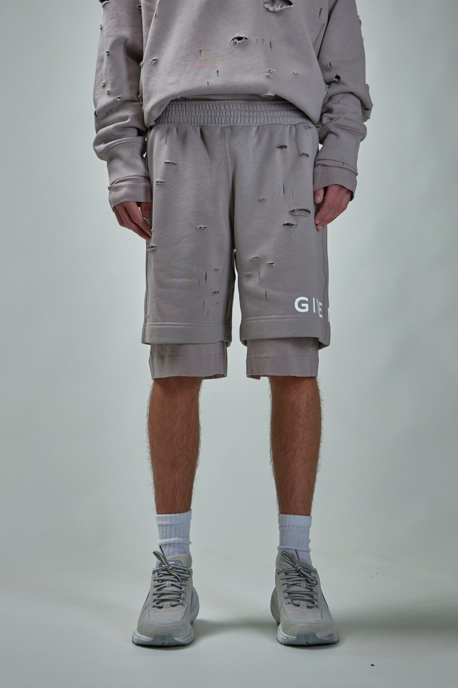 Korte Broeken | Givenchy Archetype Bermuda Shorts With Destroyed Effects