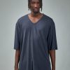 T-Shirts | FREI-MUT Silk V-Neck T-Shirt