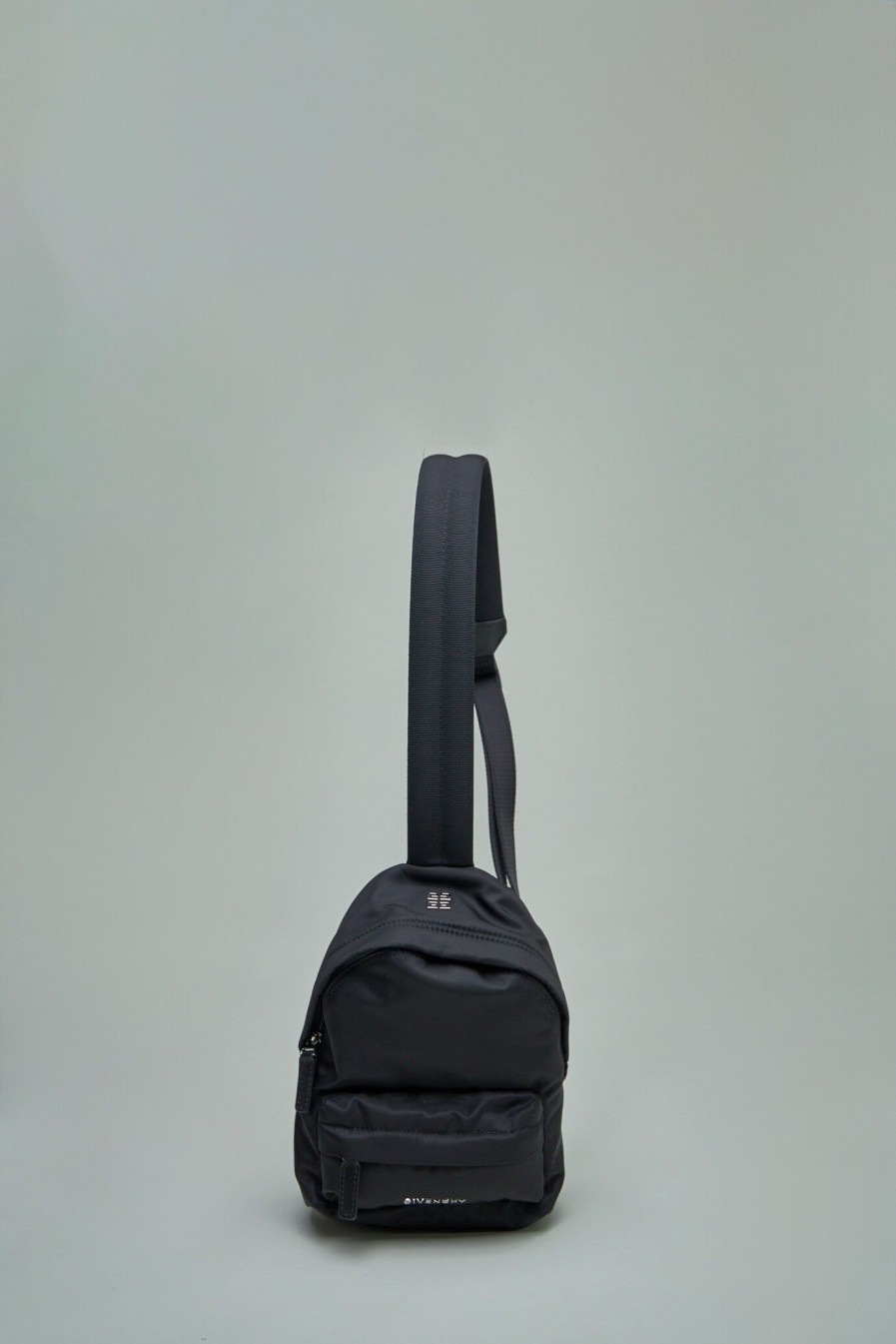 Schoudertassen | Givenchy Small Essential U Backpack S