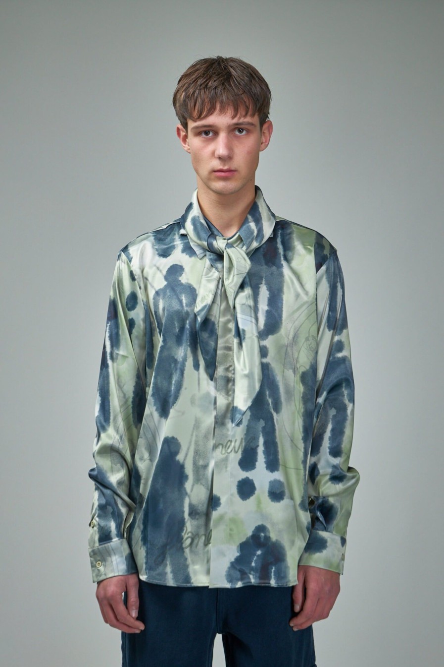 Overhemden | FLÂNEUR Characters Silk Hooded Shirt