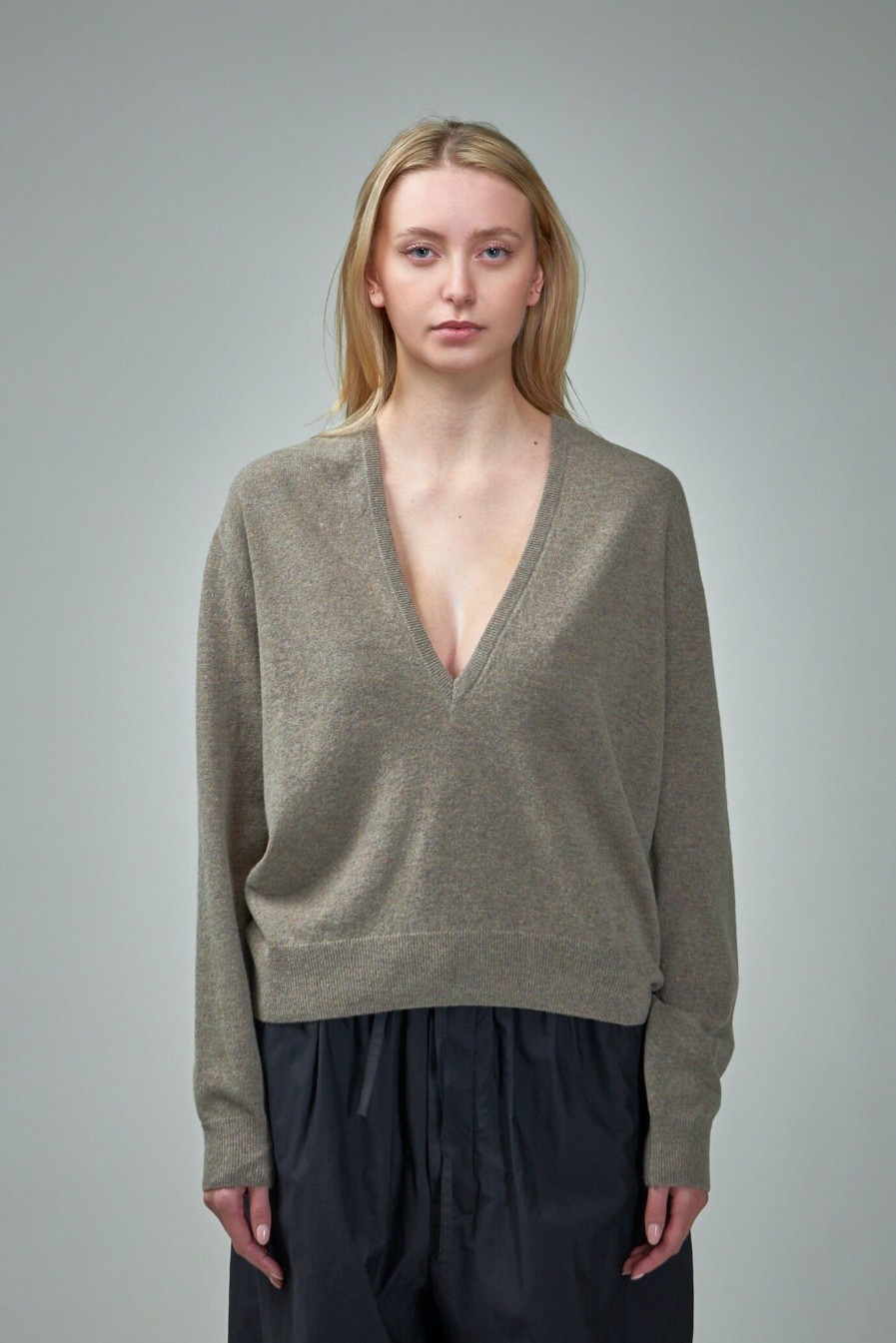 V-Halzen | Lemaire Deep V-Neck Jumper